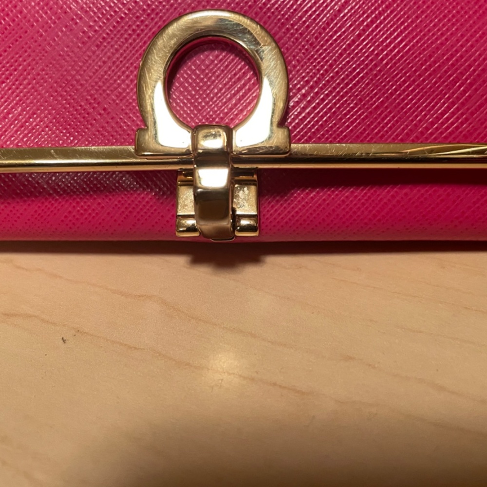 Salvatore Ferragamo Wallet - Picture 2 of 8